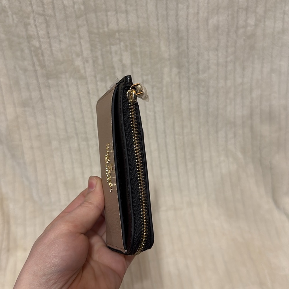 Kate Spade Toasted Hazelnut Colorblock Card Holder New - Picture 3 of 9